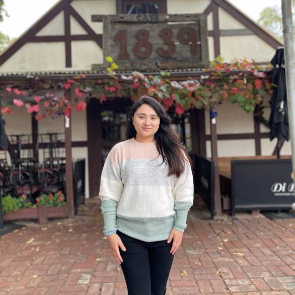 Meet your Posher, Amu - Picture 1 of 1